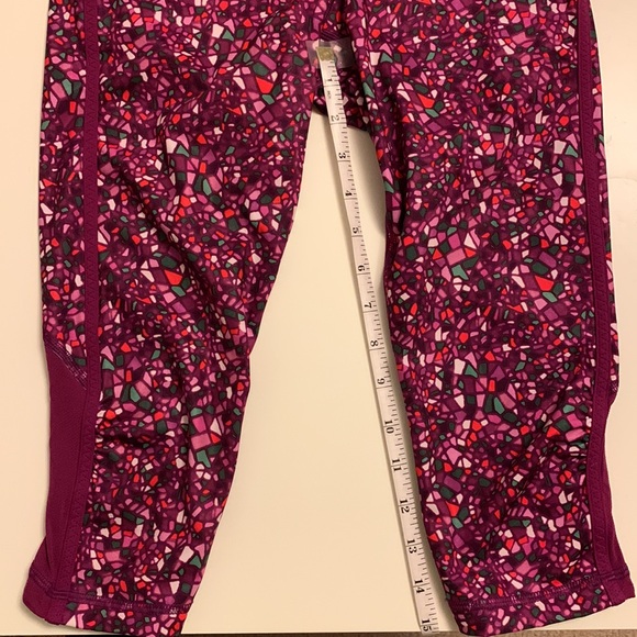 Lululemon Crop (Size:4) - Picture 4 of 8
